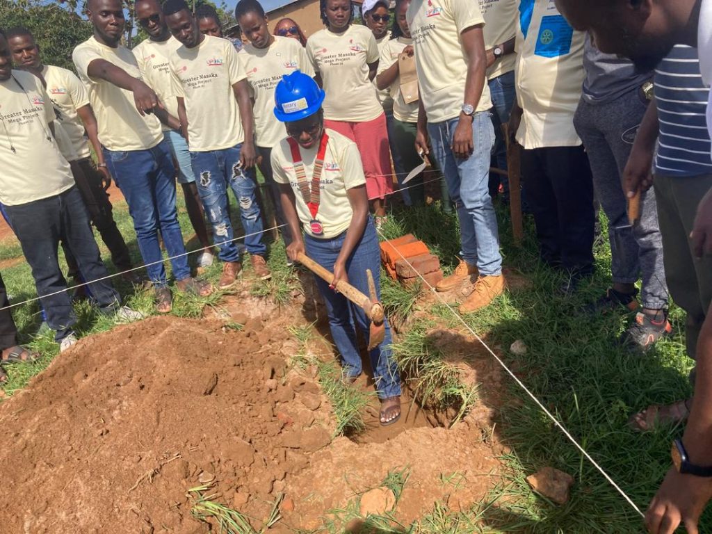 District Rotaract Representative (DRR) for Rotaract District D9214 breaks ground for the construction of a children’s park.