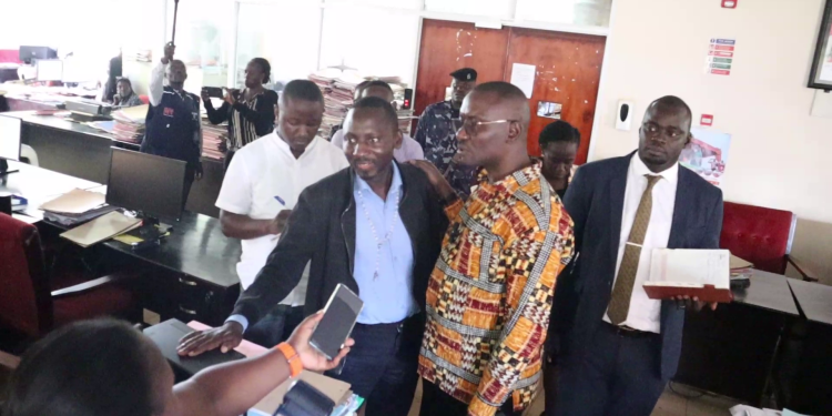 Land Office Staff in Mukono Grilled Over Neglect of Duty