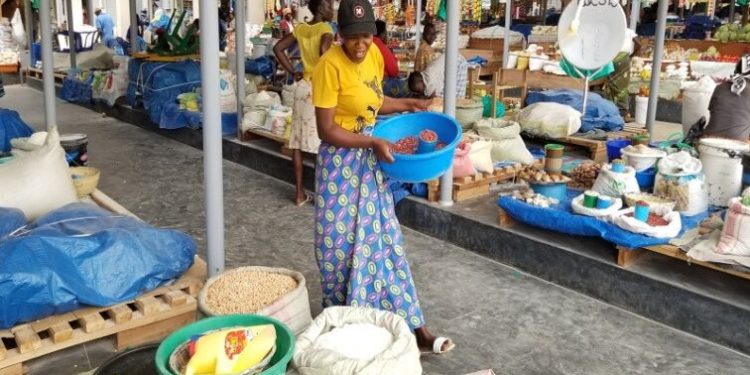 The Cup, the Packet, and the Trust: Why Uganda Still Measures Its Markets the Old Way