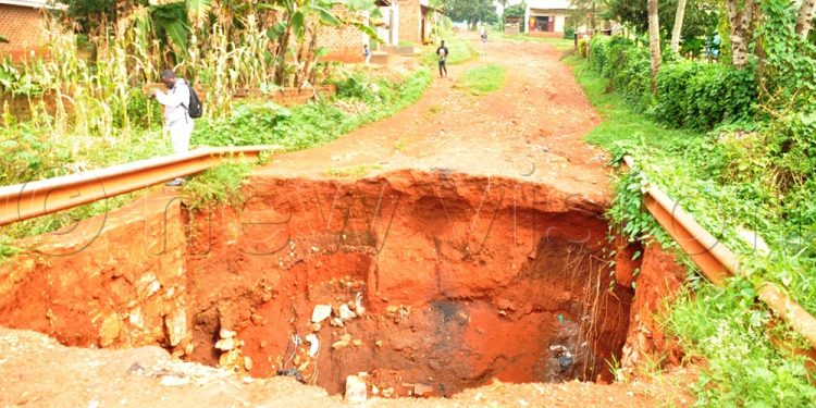 Njeru Residents Ask Balaam to Investigate Alleged Mismanagement of Road Funds