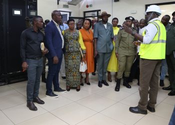 Police Recover 90% of Stolen Cars Fitted With Digital Number Plates  ‎